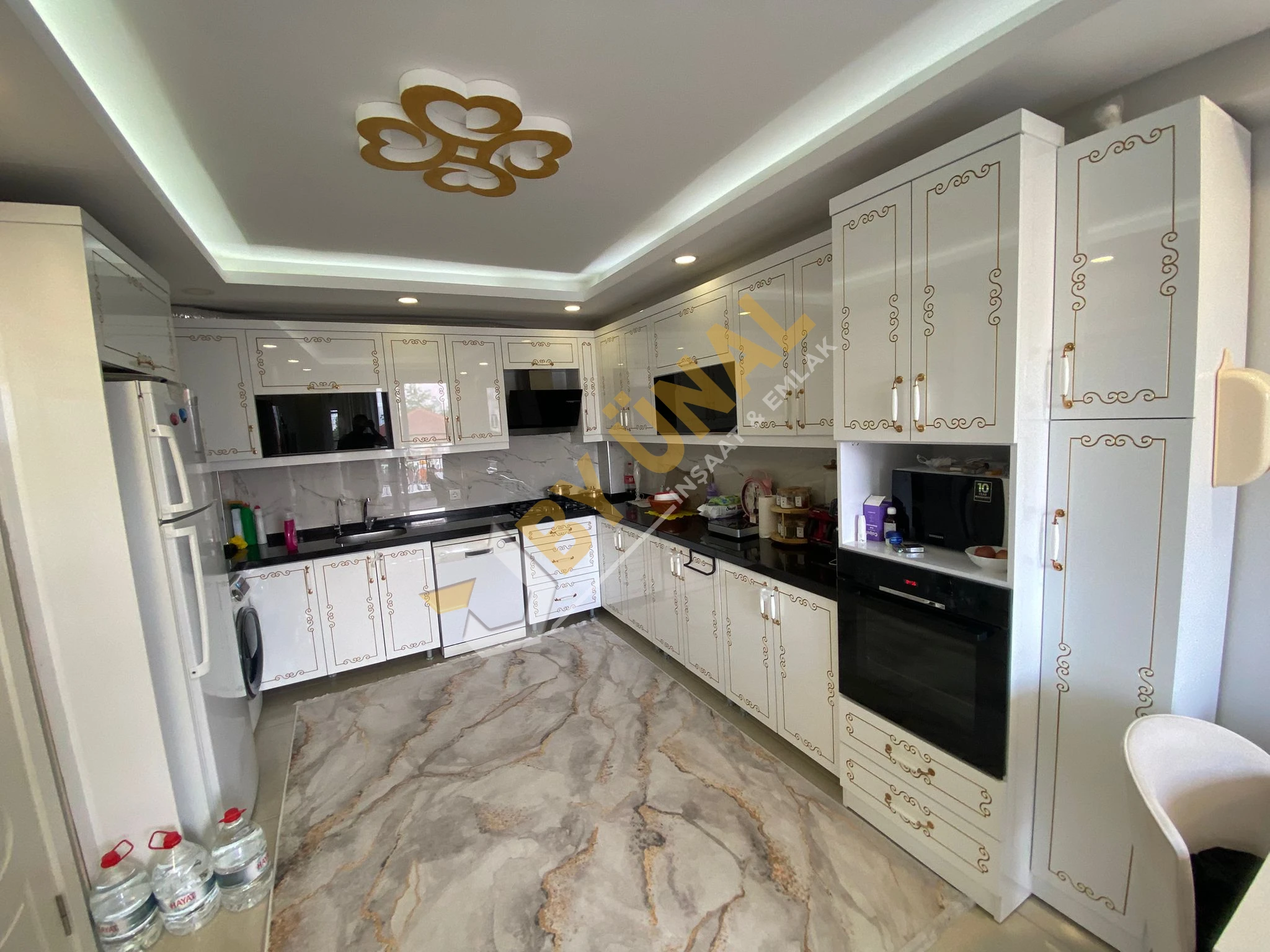!! ACİL !! KANAL'DA TRAMVAY YAKINI SATILIK 4+1 DUBLEKS DAİRE