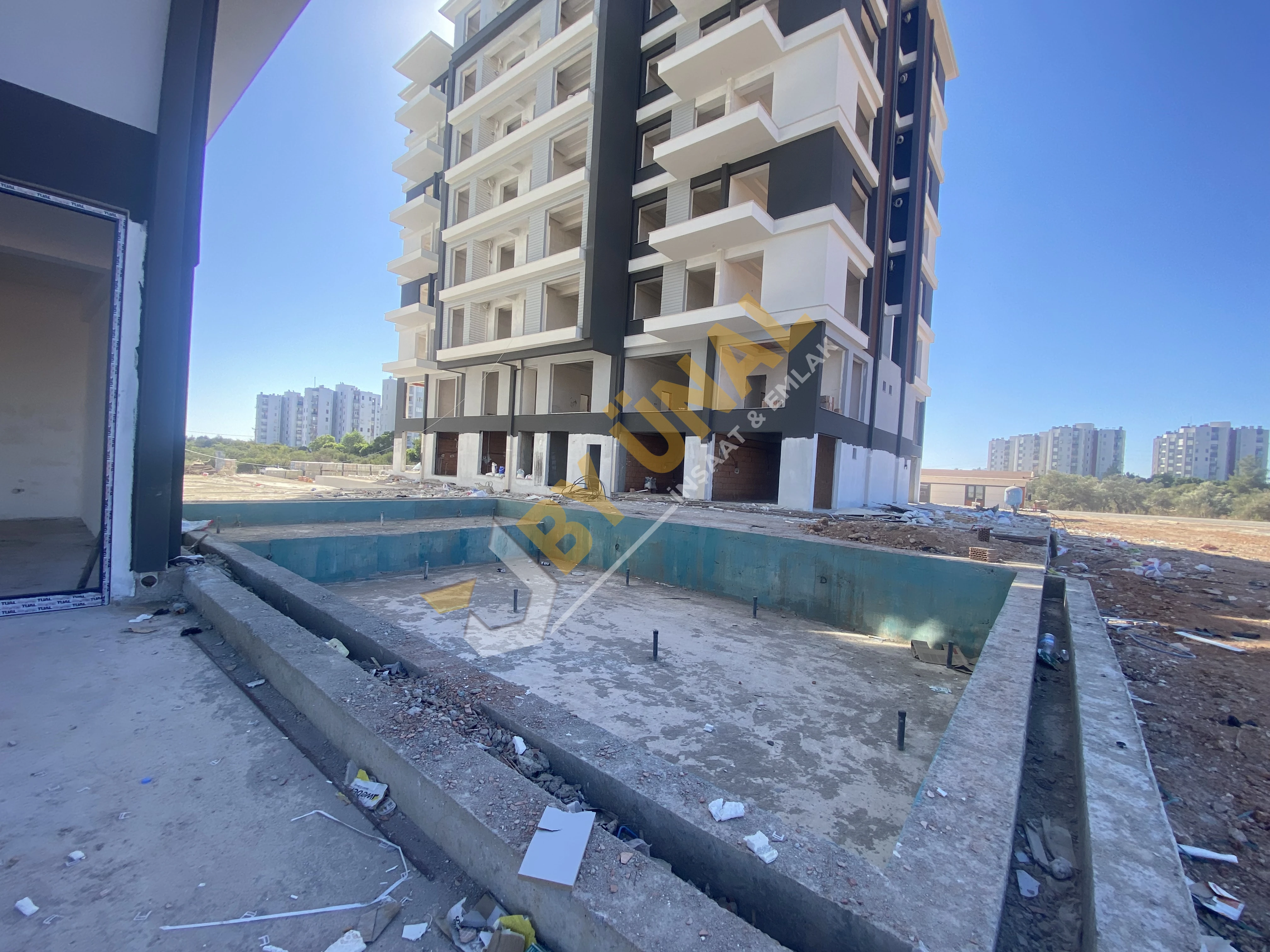 BY ÜNAL'DAN_ÇANKAYA'DA ŞEHİR HASTANESİ YAKINI_HAVUZLU 2+1 DAİRE
