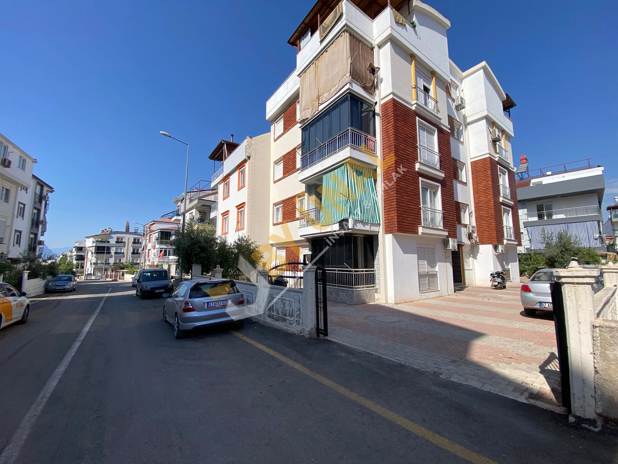 BY ÜNAL'DAN_ERENKÖY’DE KATTA_ASANSÖRLÜ 2+1_KİRALIK DAİRE