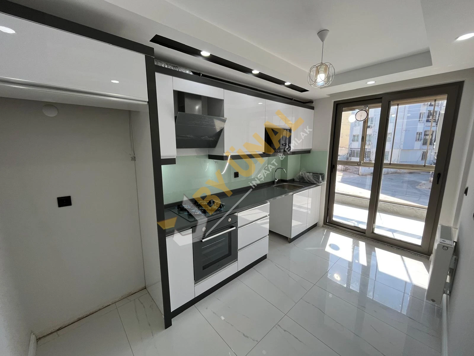 BY ÜNAL'DAN KEPEZ KUZEYYAKA'DA ASANSÖRLÜ SATILIK 2+1 SIFIR DAİRE