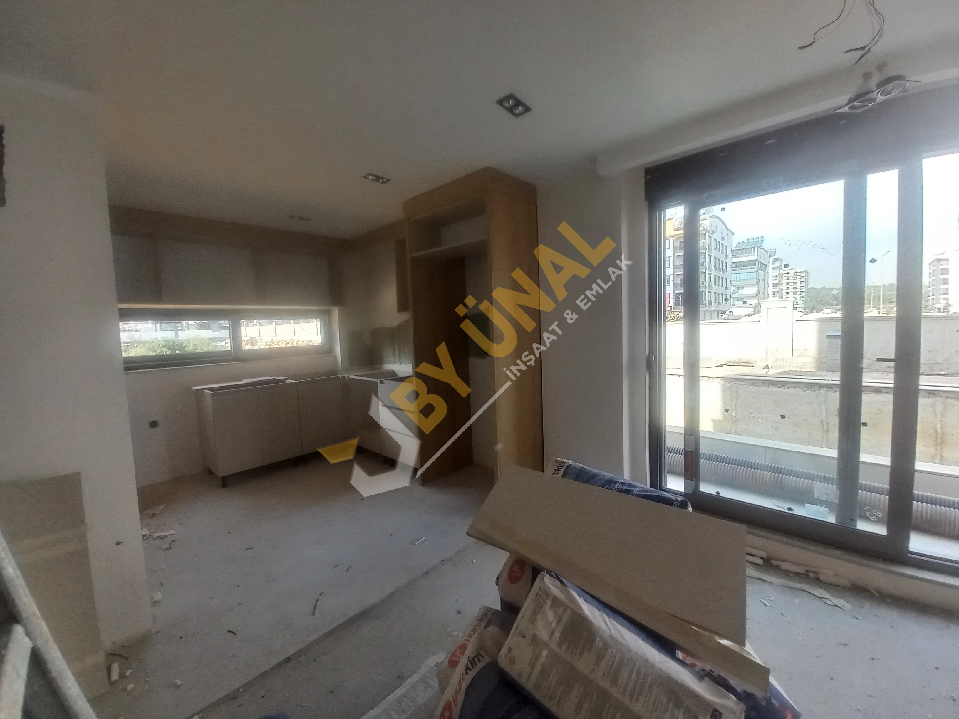 BY ÜNAL'DAN KEPEZ ÇANKAYA'DA SATILIK SIFIR HAVUZLU BAHÇE DUBLEKS