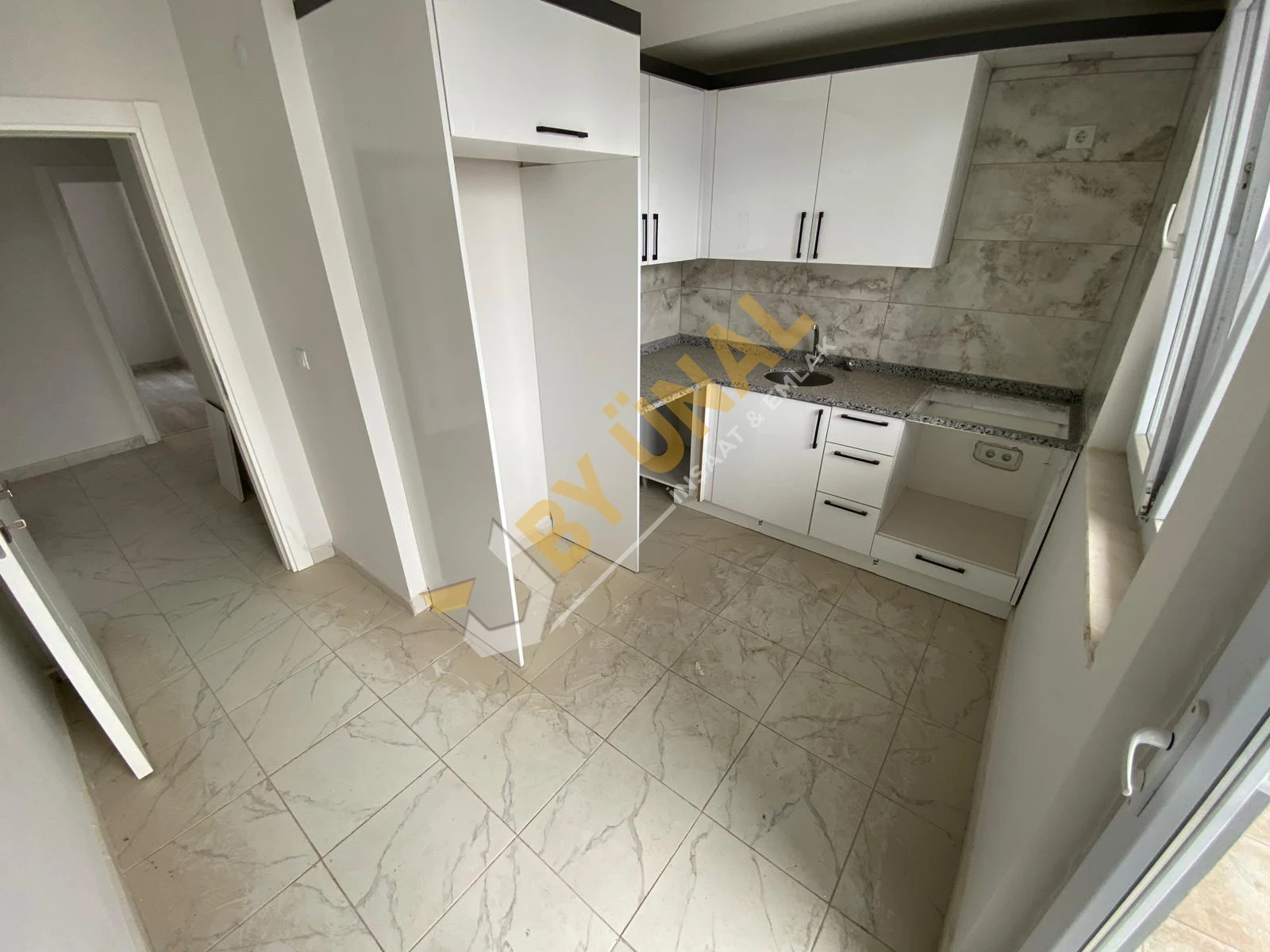 BY ÜNAL'DAN_KÜTÜKÇÜ'DE ASANSÖRLÜ 4+1 SATILIK SIFIR DUBLEKS DAİRE