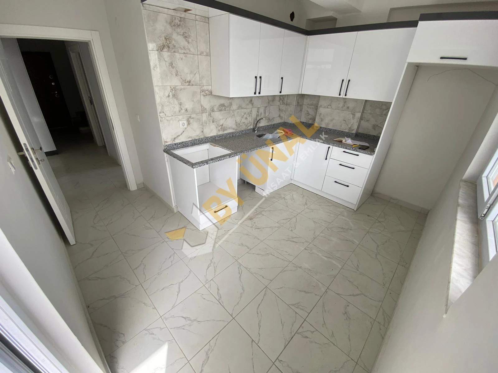 BY ÜNAL'DAN_KÜTÜKÇÜ'DE ASANSÖRLÜ 3+1 SATILIK SIFIR DUBLEKS DAİRE